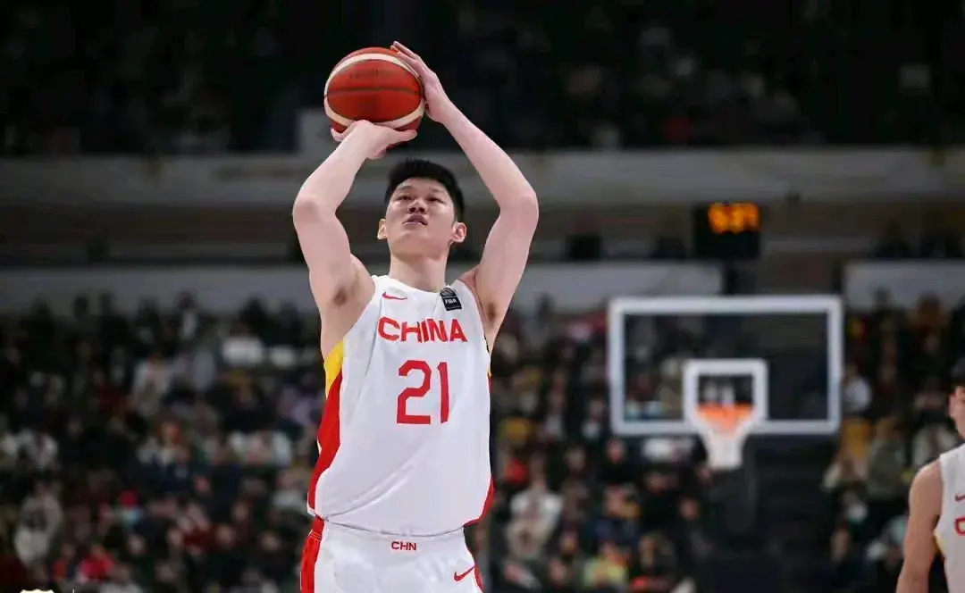 胡金秋揉着, 练馆里, 狠话