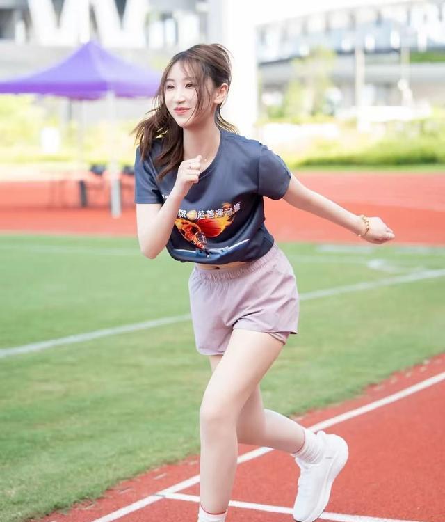 投入, 是超级开心, 令不少网民 投入, 是超级开心, 令不少网民