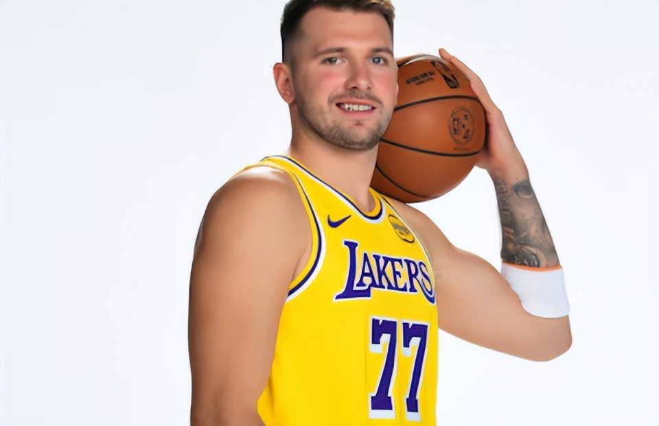 src, 诉我们答案, 上赛季数据